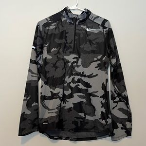 Nike dri-fit lightweight running quarter zip